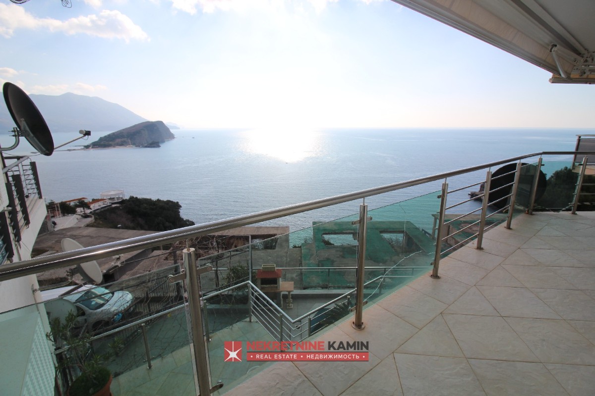 Three-Level Villa with Pool and Sea View, Vidikovac, Budva